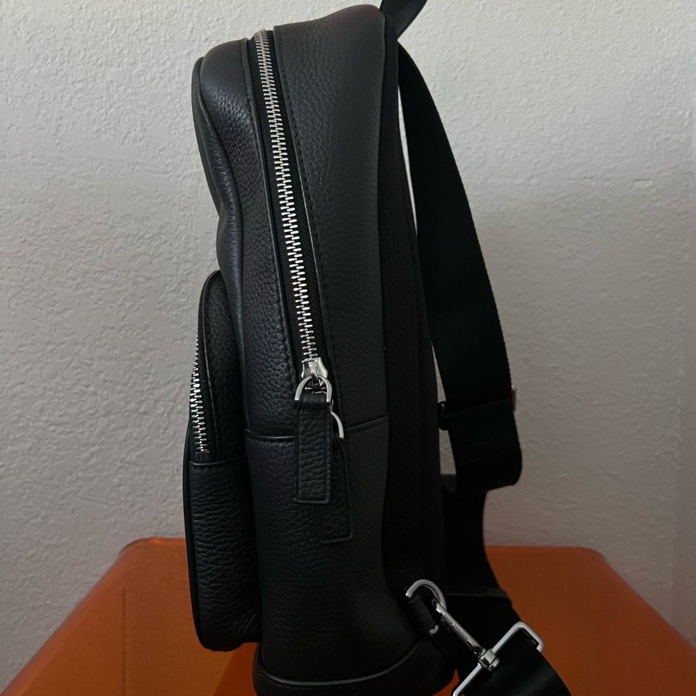 Michael Kors Black Backpack with Classic Design - Picture 2 of 5
